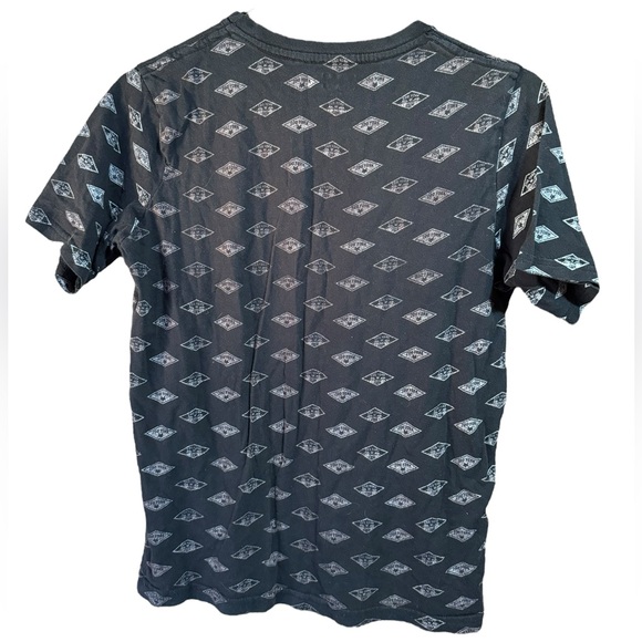 🦩5/$30🦩 Zoo York T-Shirt - Picture 2 of 3